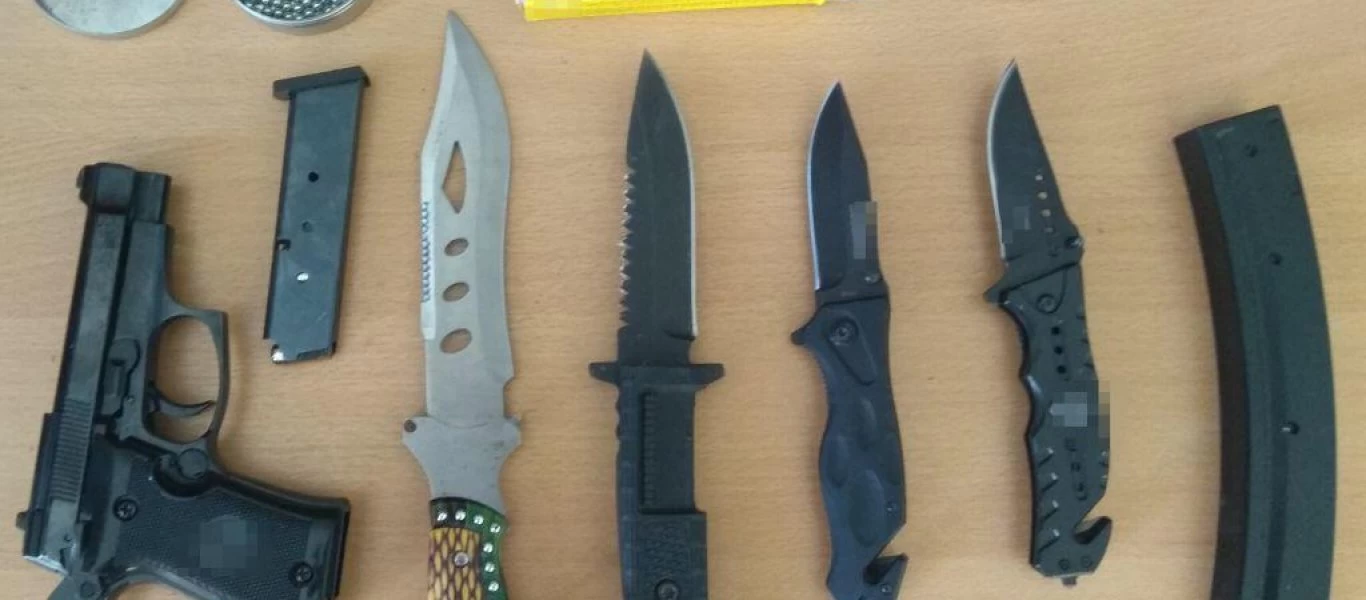 Λιβαδειά: 44χρονος οπλισμένος σαν «αστακός» στα χέρια της αστυνομίας